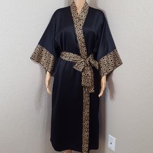 NWOT Natori Kimono Robe Black Size Small